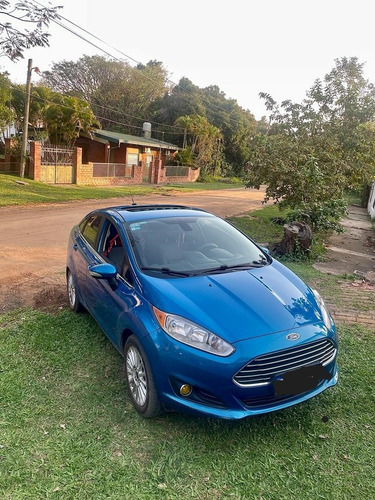 Imagen 15 de 16 de Ford Fiesta Kinetic Design 2018 1.6 Sedan Titanium Excelente