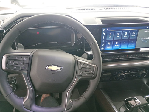 Chevrolet Silverado 5.3 V8 High Country