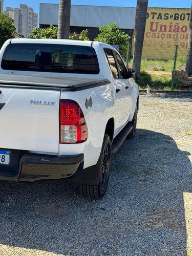 Toyota Hilux 2.8 Std Power Pack Cab. Dupla 4x4 Tdi 4p