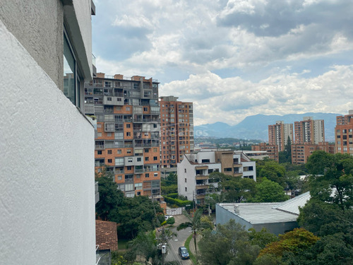 Apartamento En Arriendo En Santa Maria De Los Angeles. Cod A776166