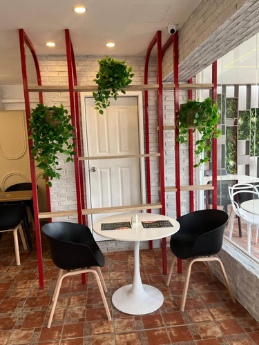 En Venta Fondo De Comercio, Castello Pizzería Y Lounge (sr)