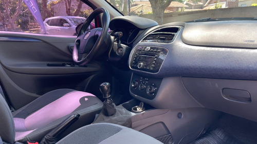 Imagen 24 de 25 de Fiat Punto Attractive