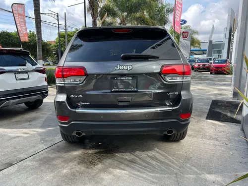 Jeep Grand Cherokee 5.7 Limited Lujo 4x4 At