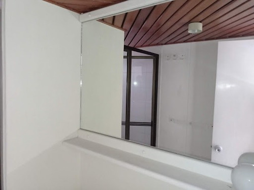 Imagen 14 de 16 de Apartamento En Arriendo Los Alpes 622-17978