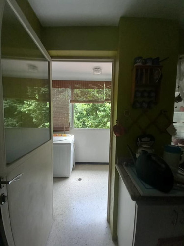 Imagen 6 de 12 de Amplio Apartamento En Venta Urbanización Macaracuay