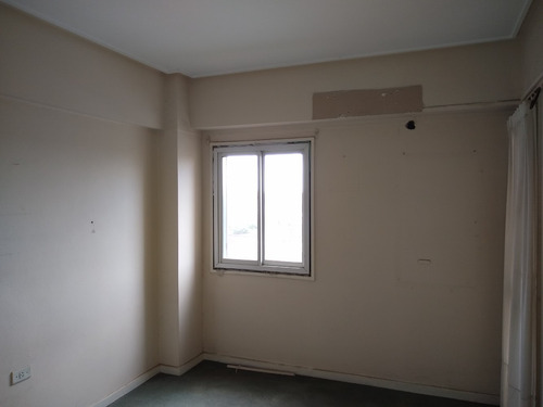 Departamento Céntrico De 3 Dormitorios En Venta - Oferta