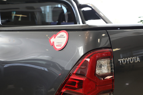 Toyota Hilux Pick-up 2.8 Cd Srv 204cv 4x4 At