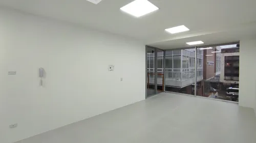 Local Con Parqueadero Privado - Centro Empresarial Durdan - Duitama Boyacá