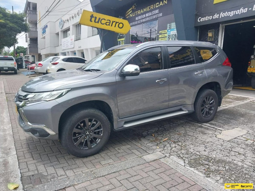 Mitsubishi Montero Sport 3.0 2017