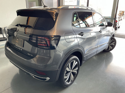 Volkswagen T-Cross 1.4 250 TSI TOTAL FLEX HIGHLINE AUTOMÁTICO