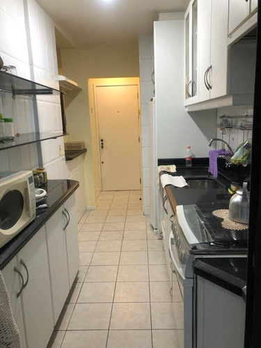 Imagem 1 de 15 de Apartamento 02 Dormitórios Na Quadra Do Mar Em Canasvieiras - 4022