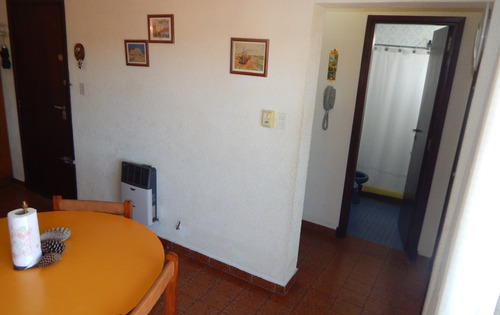 Departamento 2 Ambientes En Av. 4 Y Paseo 144 Id 9767 Edificio Mar Veo