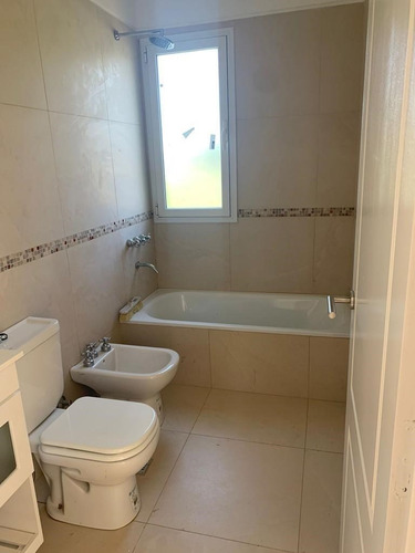 Imagen 9 de 17 de Casa En Venta De Calidad Con Piscina En El Cantón, Escobar