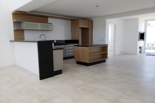 Imagem 6 de 16 de Casa À Venda Em Xangri-lá - Ca00989 - 34960856