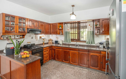 Venta Casa 3 Ambientes Ezpeleta