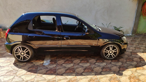 Chevrolet - Celta