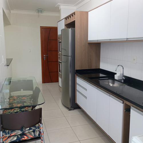 Apartamento Com Suite Frente Praia