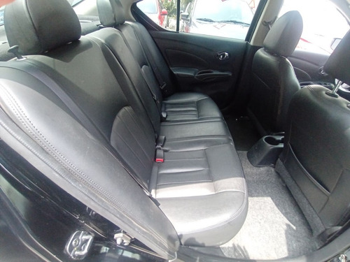 Imagen 10 de 14 de Nissan Versa Exclusive 2019