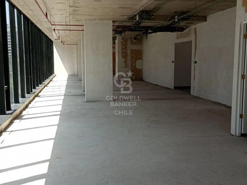 Oficina Cerro El Plomo 270m2