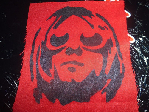 Imagen 2 de 2 de Parche Artesanal Kurt Cobain
