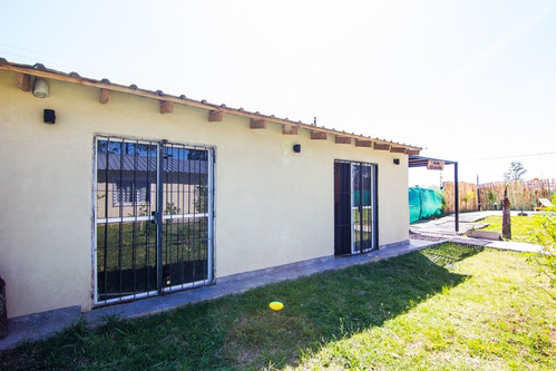 Imagen 4 de 24 de Casa Quinta 4 Ambientes Venta Mariano Acosta