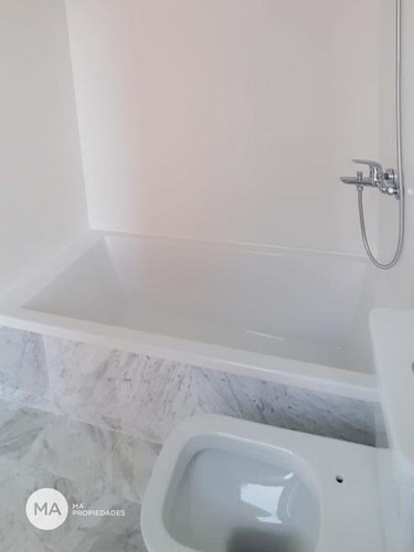 Imagen 13 de 26 de Alquiler Departamento 3 Dormitorios Con Vista Al Río Zona Centro Rosario