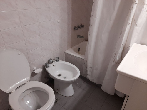 Imagen 25 de 30 de Departamento En Venta 2 Ambientes Zona Centro Mar Del Plata