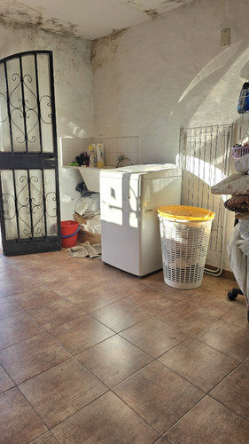 Triplex En Venta 3 Ambientes Con Cochera,isidro Casanova.