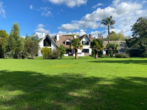 Casa En Arriendo/venta En Canelon. Cod A16453