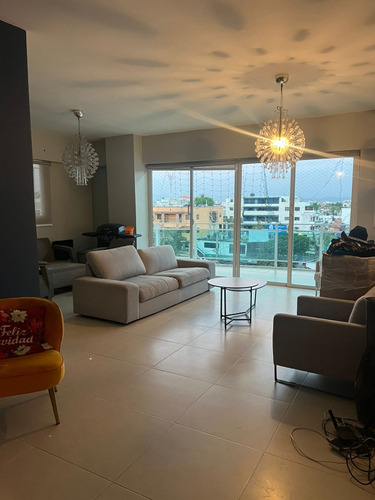 Se Vende Apartamento En Evaristo Morales