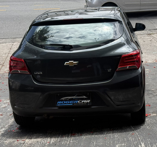 Chevrolet Onix 1.0 Lt 5p