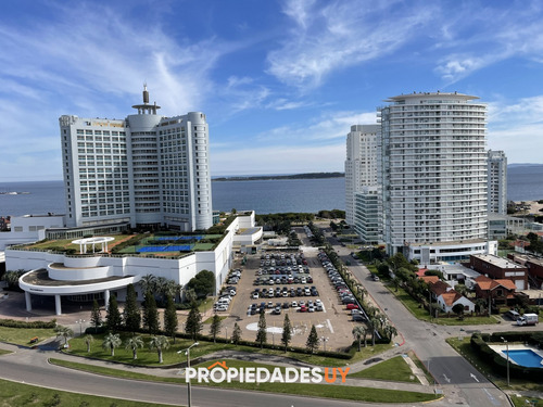 Casino Tower En Alquiler