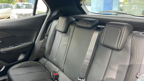 Peugeot 2008 1.0T Gt