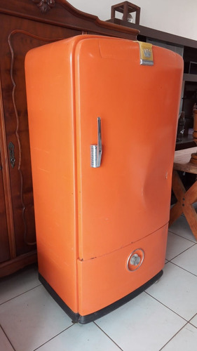 Geladeira Antiga Frigidaire Retro (Usado)