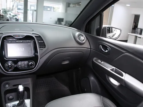 Renault Captur 2.0 Bose Automática