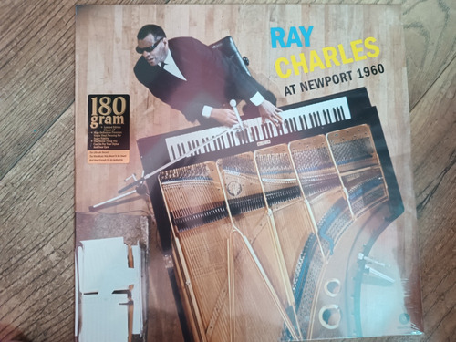 Ray Charles At Newport Vinilo