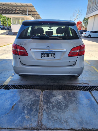 Imagen 5 de 6 de Mercedes Benz Clase B Urban Manual