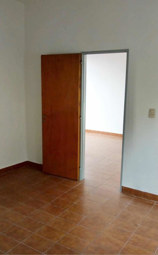 Imagen 10 de 18 de Departamento Venta 2 Ambientes- Congreso - Caba- 40 Metros Cubiertos Y 20 Metros Balcon Terraza Al Frente- Dueño Vende Sin Comision-