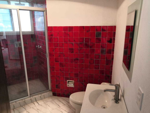 Imagen 13 de 14 de ¡casa Con Bungalow. A 3 Minutos Del Zócalo!
