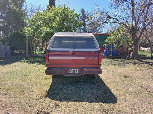 Ford F-100 4.9 Xlt