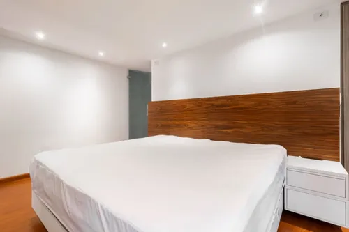 Apartamento En Arriendo En Los Rosales. Cod A22972
