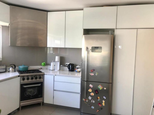 Imagen 6 de 14 de Departamento En Duplex, Excelente Ubicacion Libertador Al Río, 2 Dormitorios