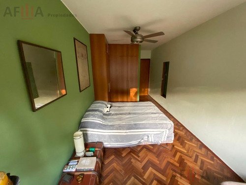 Venta Apartamento Dos Dormitorios Y Servicio Completo Pocitos Locacion