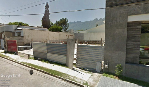 Zona Los Ríos San Pedro Garza García N L