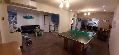 Imagen 8 de 30 de Casa En Venta - Castelar Norte - Parque Sayago - 4 Ambientes - Con Parque Y Piscina - Permuta