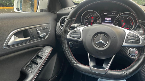 Mercedes-Benz A200 2.0 300 Sport At