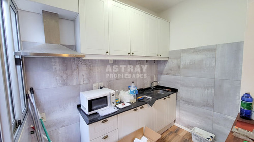 Apartamento En Alquiler De 1 Dormitorio En Pocitos (ref: Ast-5320)