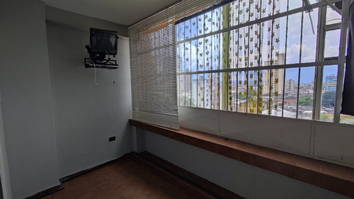 Imagen 12 de 13 de Se Vende Oficina En La Torre Don Pelayo Valencia Sd-l-651