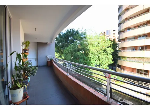 Se Vende Apartamento En El Primer Parque De Laureles