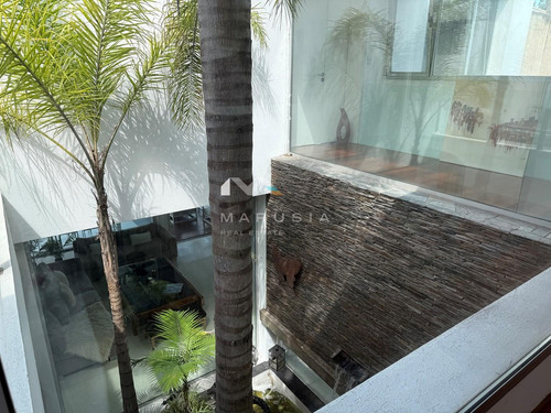 Casa En Venta Y Alquiler A La Laguna, Con 3 Dormitorios. Barrio Santa Bárbara, General Pacheco, Tigre.
